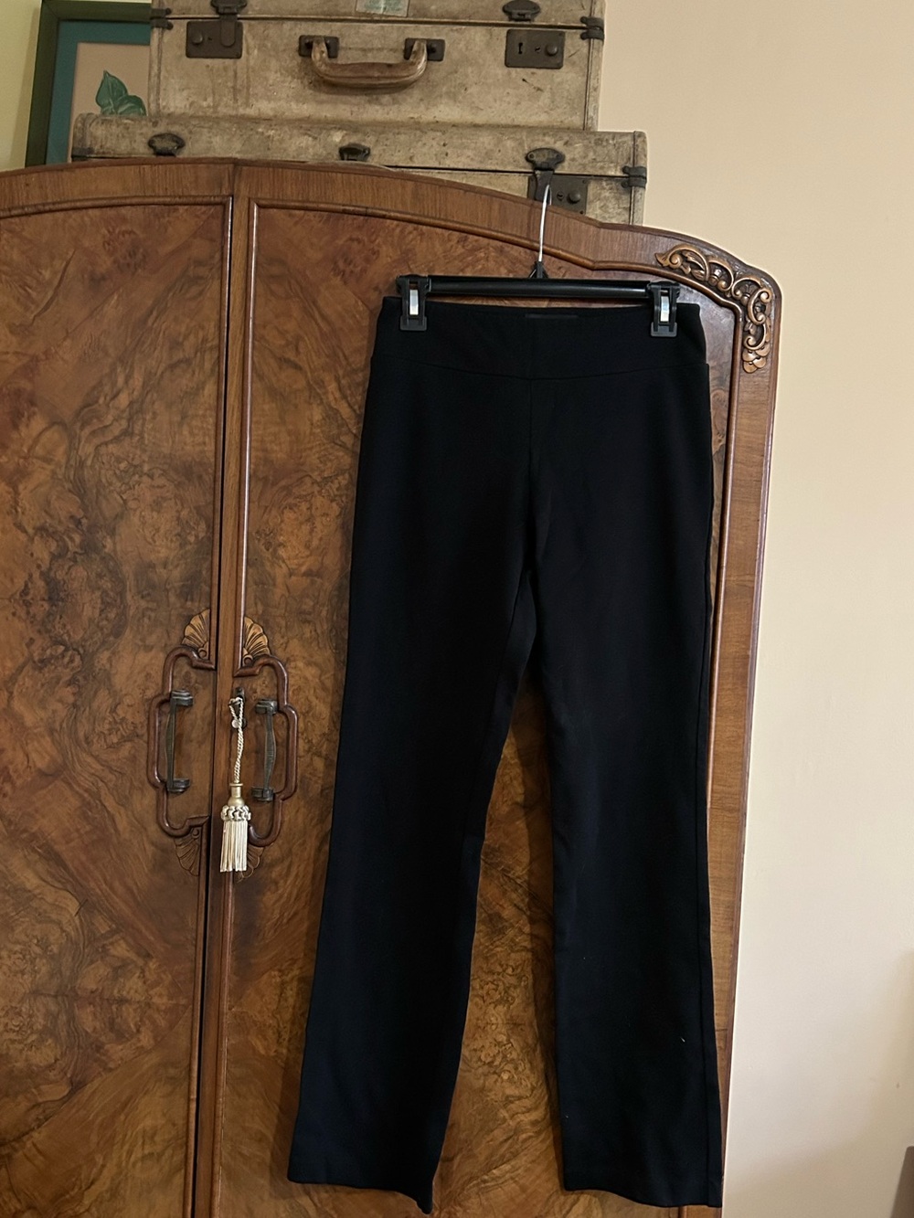Karen Kane black stretch pants small butter soft Made in USA